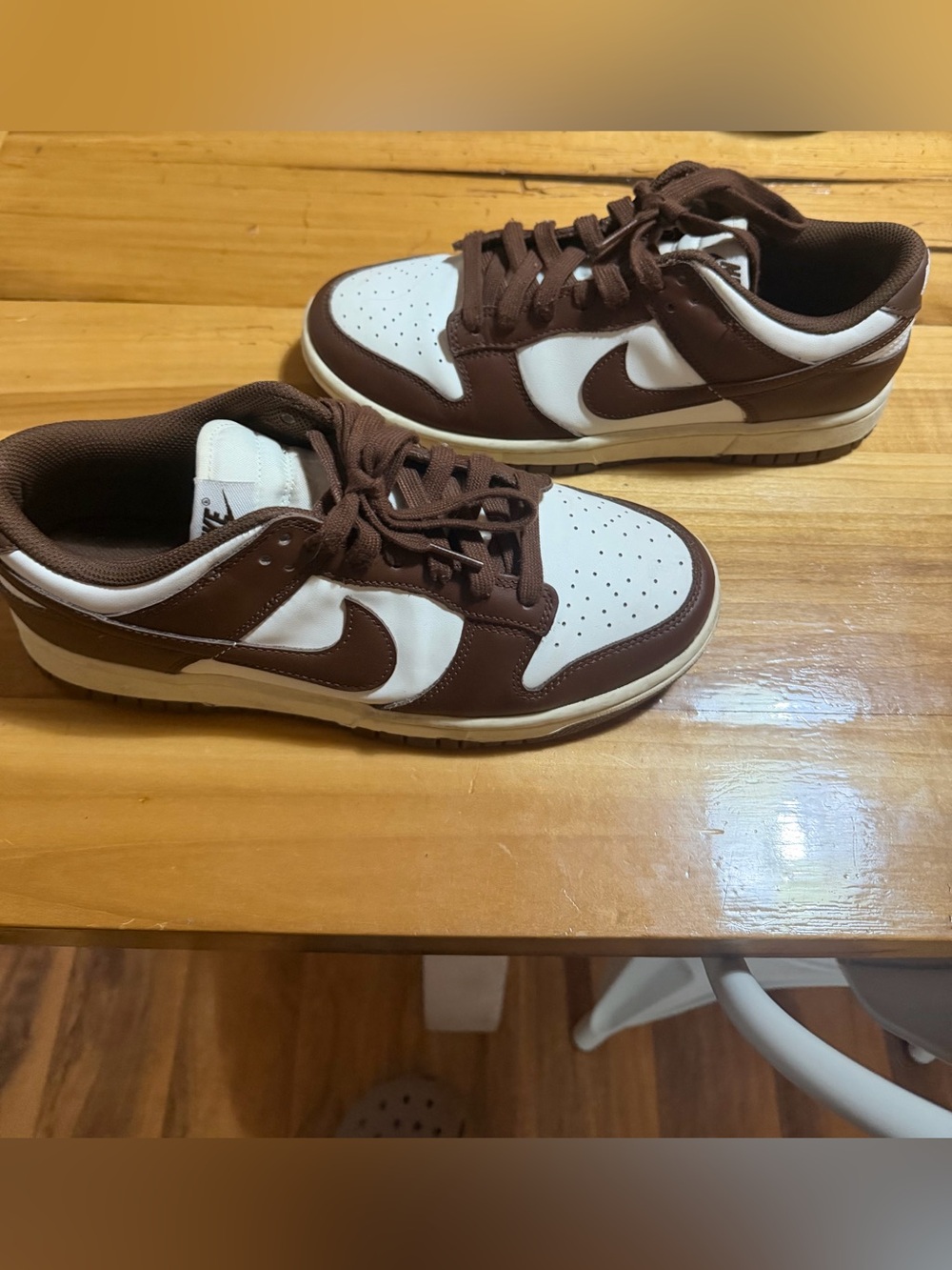 Nike Women’s Low-Top Sneaker - Brown / White